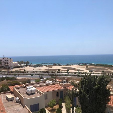 Kings Palace - Modern Penthouse With Incredible Sea Views 파포스 외부 사진