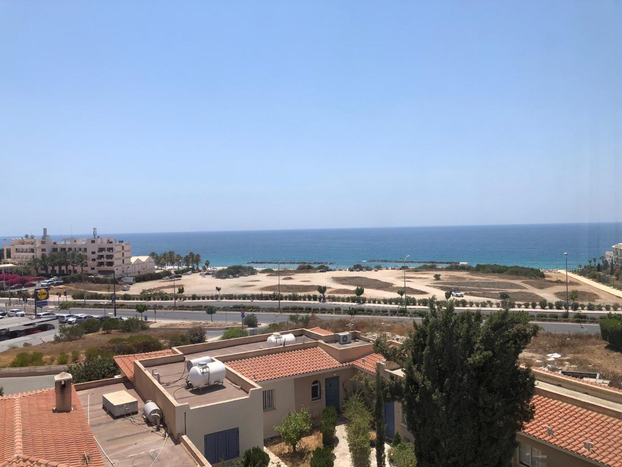 Kings Palace - Modern Penthouse With Incredible Sea Views 파포스 외부 사진