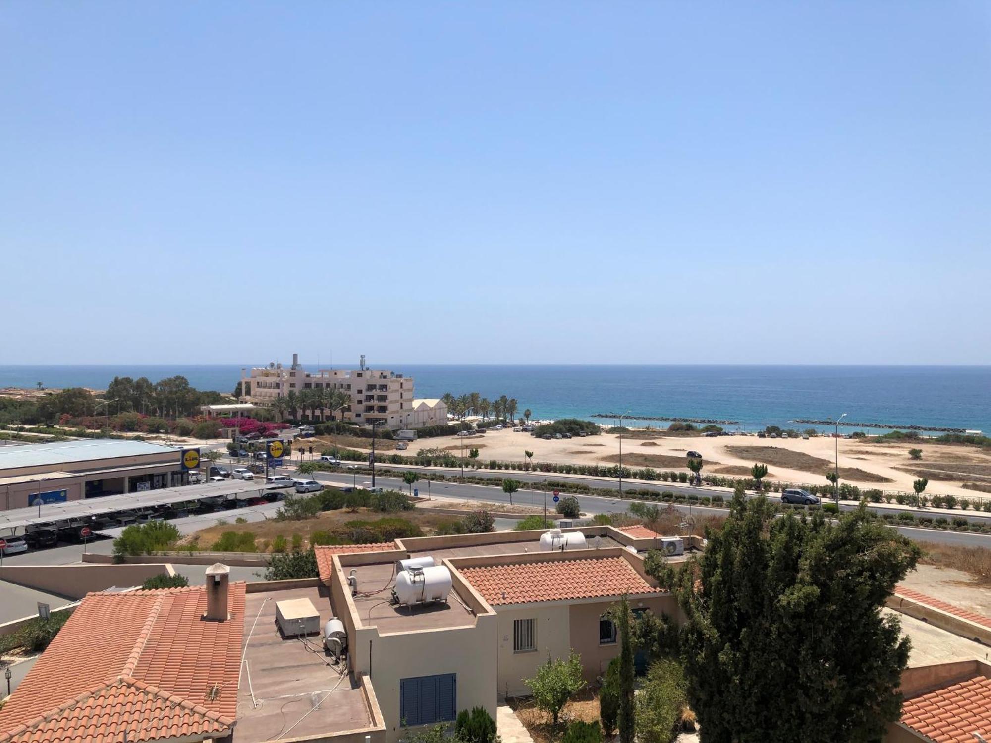 Kings Palace - Modern Penthouse With Incredible Sea Views 파포스 외부 사진