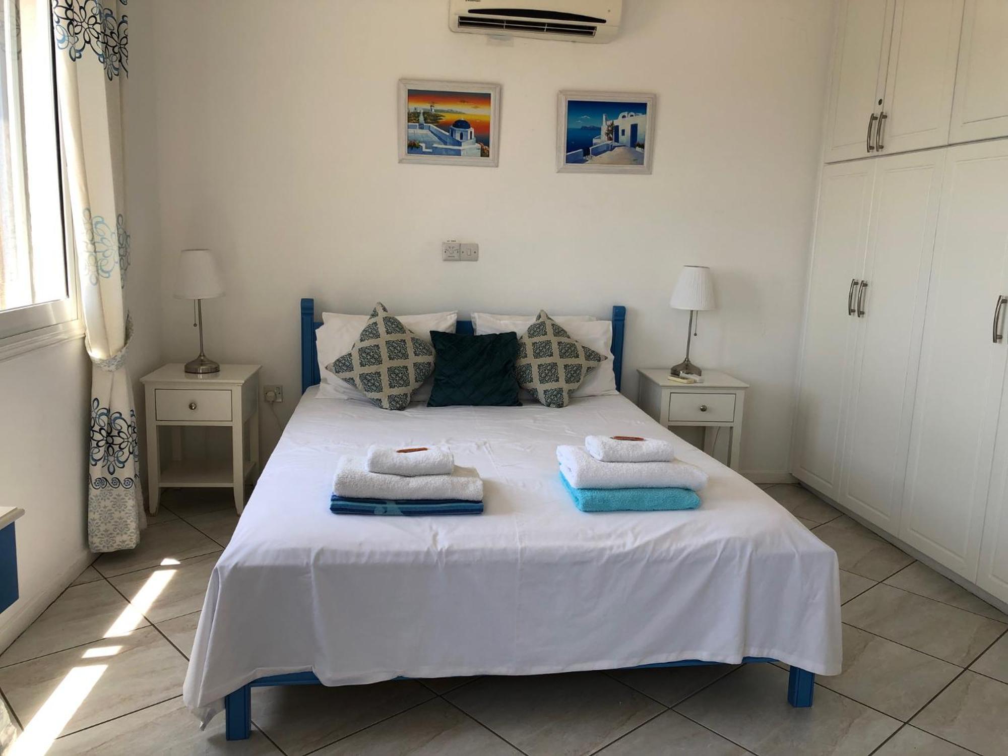 Kings Palace - Modern Penthouse With Incredible Sea Views 파포스 외부 사진